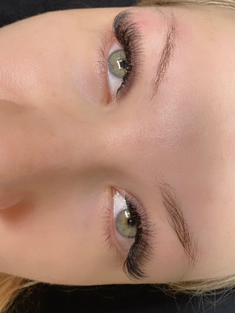 Instagram post from sarakka_beauty. This post is in position 4.